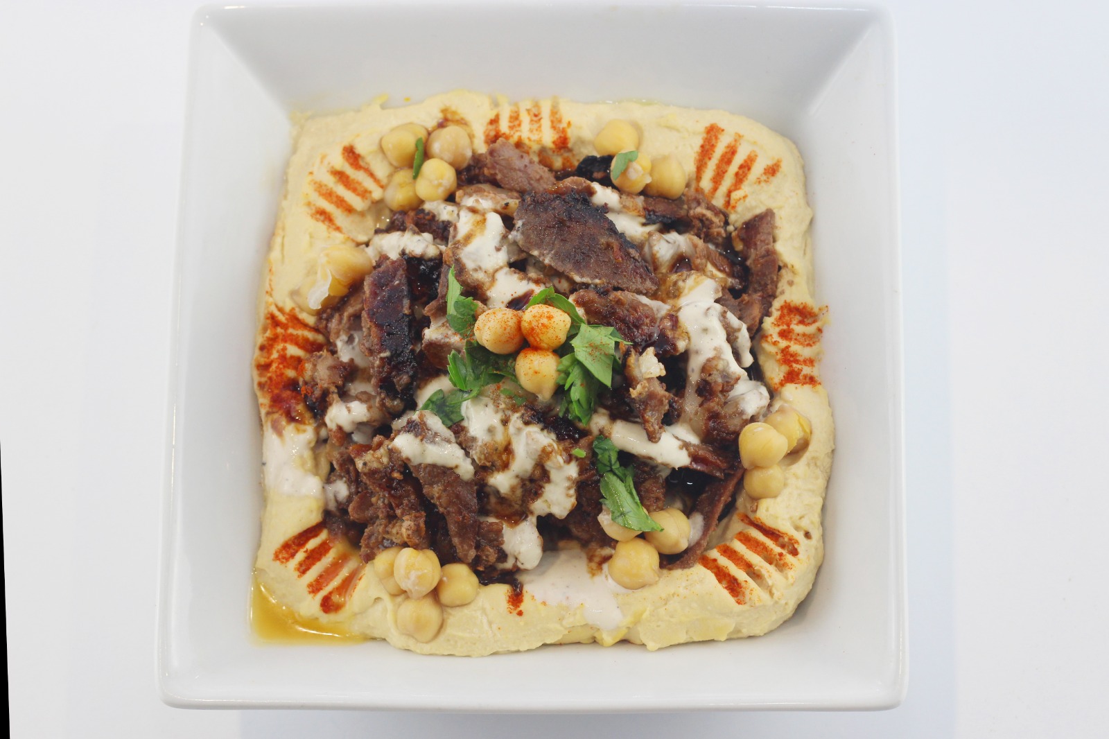 Hummus with beef